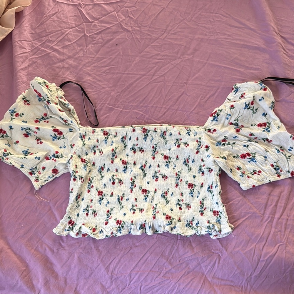 Floral Puff Sleeve Top - White
